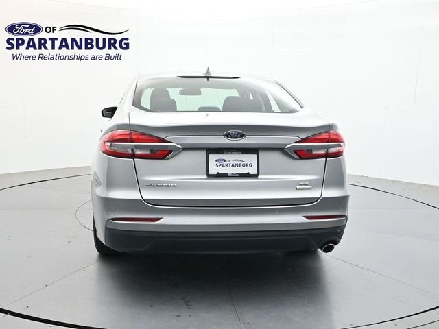 Used 2020 Silver Metallic Ford SE image 5