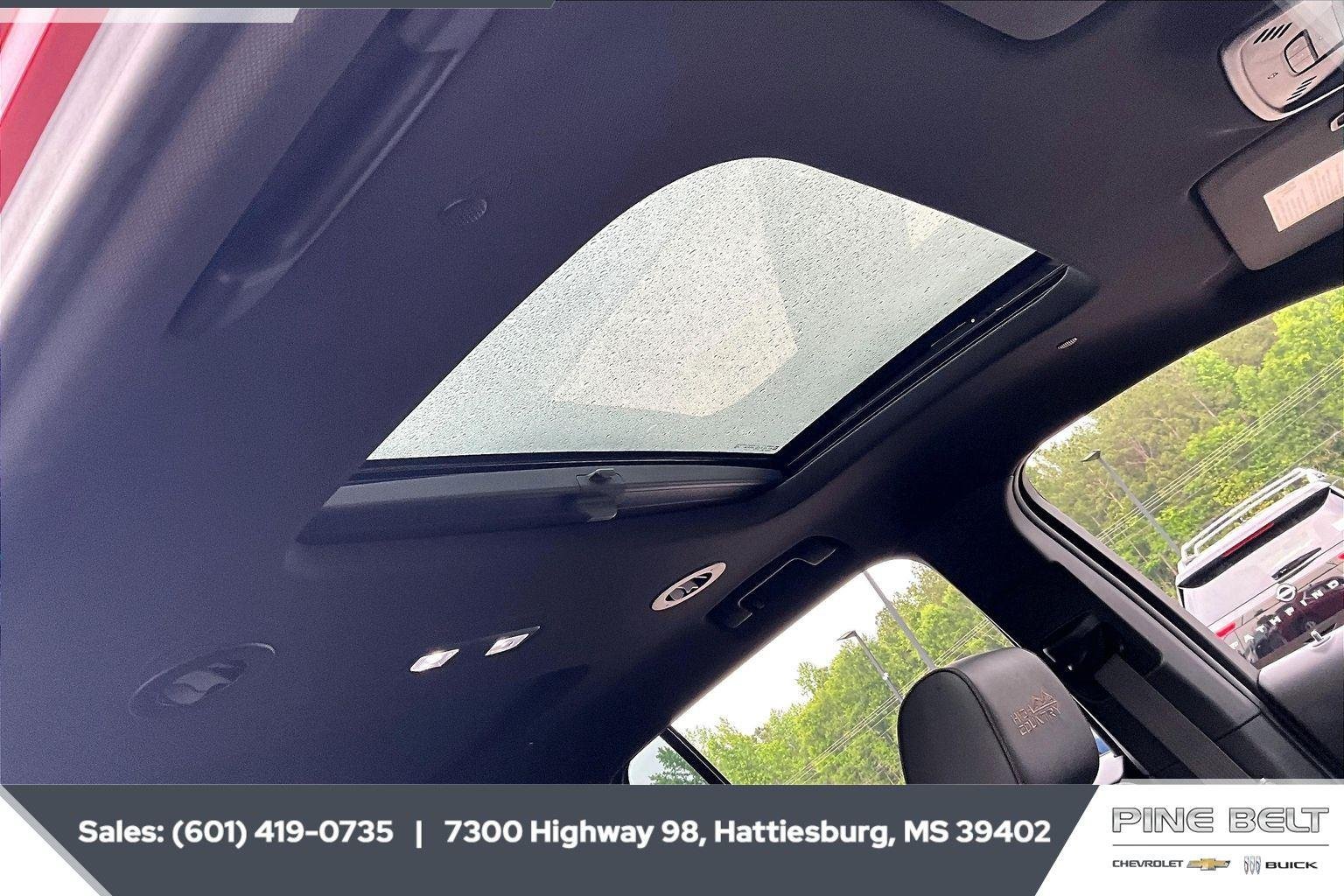 2023 Chevrolet Traverse High Country - Photo 18