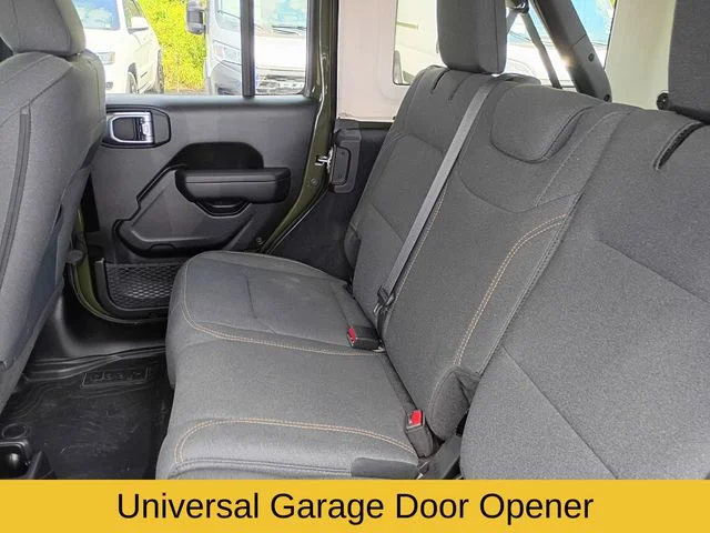 Used 2024 Green Jeep Sport image 19