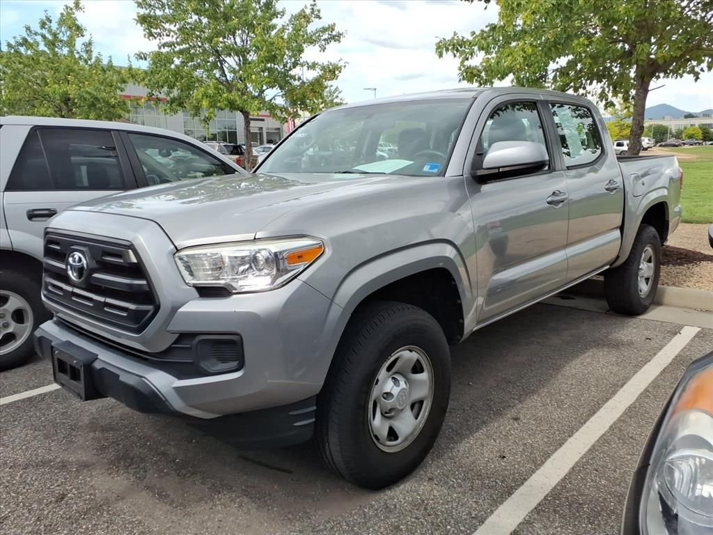 Used 2017 Silver Toyota SR image 4
