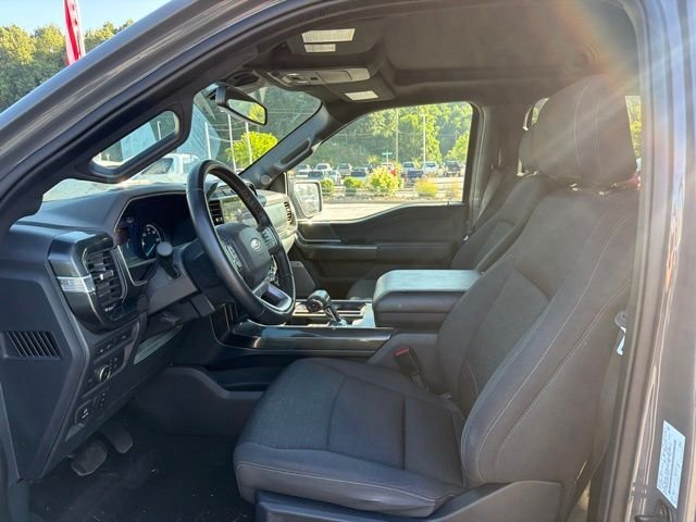 Used 2021  Ford XLT image 12