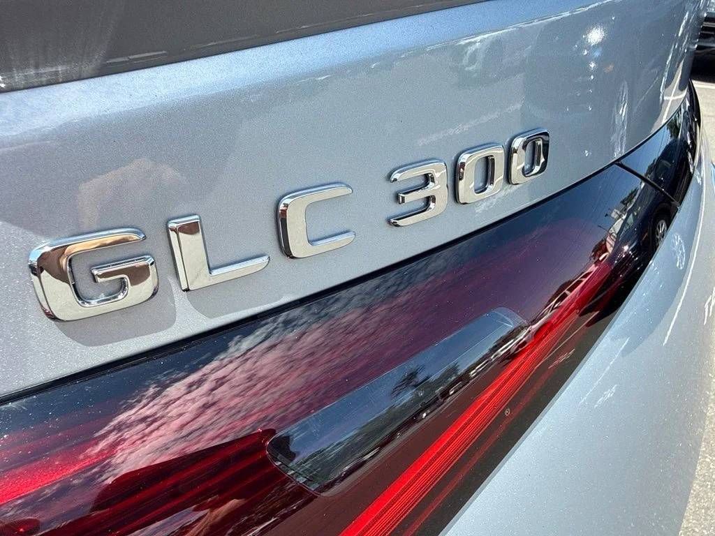 New 2026 Cirrus Silver Metallic Mercedes-Benz GLC 300 image 44
