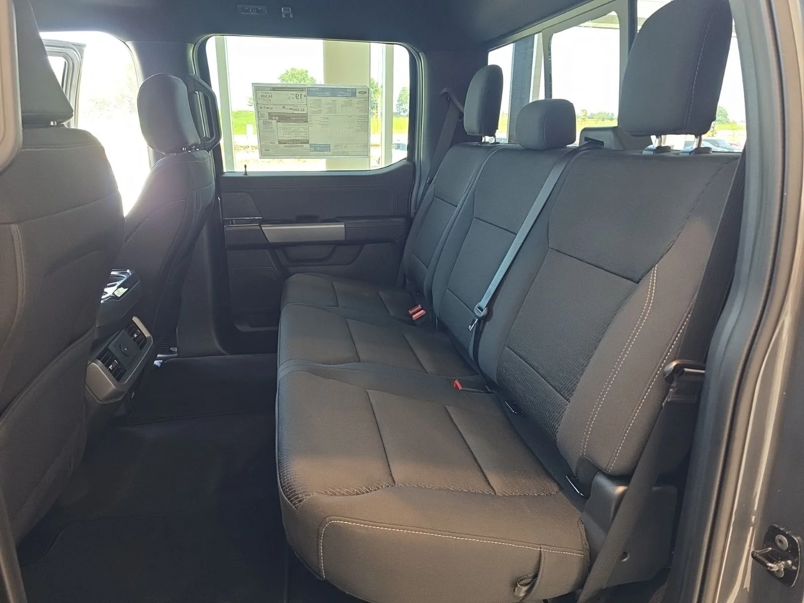 New 2026 Carbonized Gray Metallic Ford XLT image 19