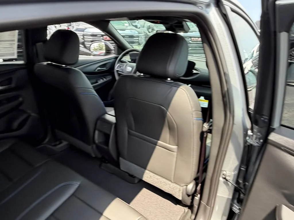 2026 Buick Envista Sport Touring - Photo 19