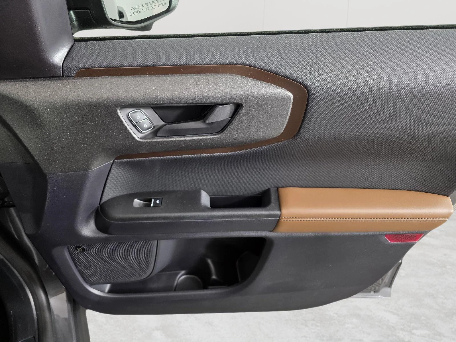 Used 2025 Carbonized Gray Metallic Ford Outer Banks image 25