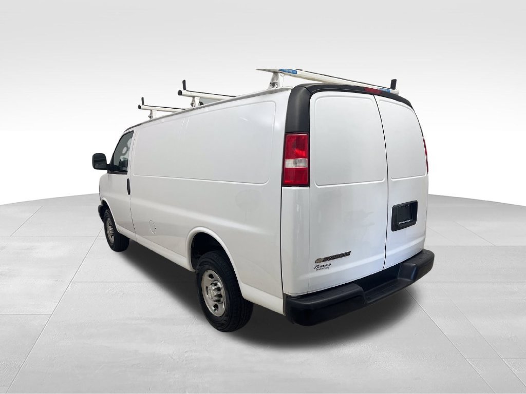 Used 2023 White Chevrolet Work Van image 3