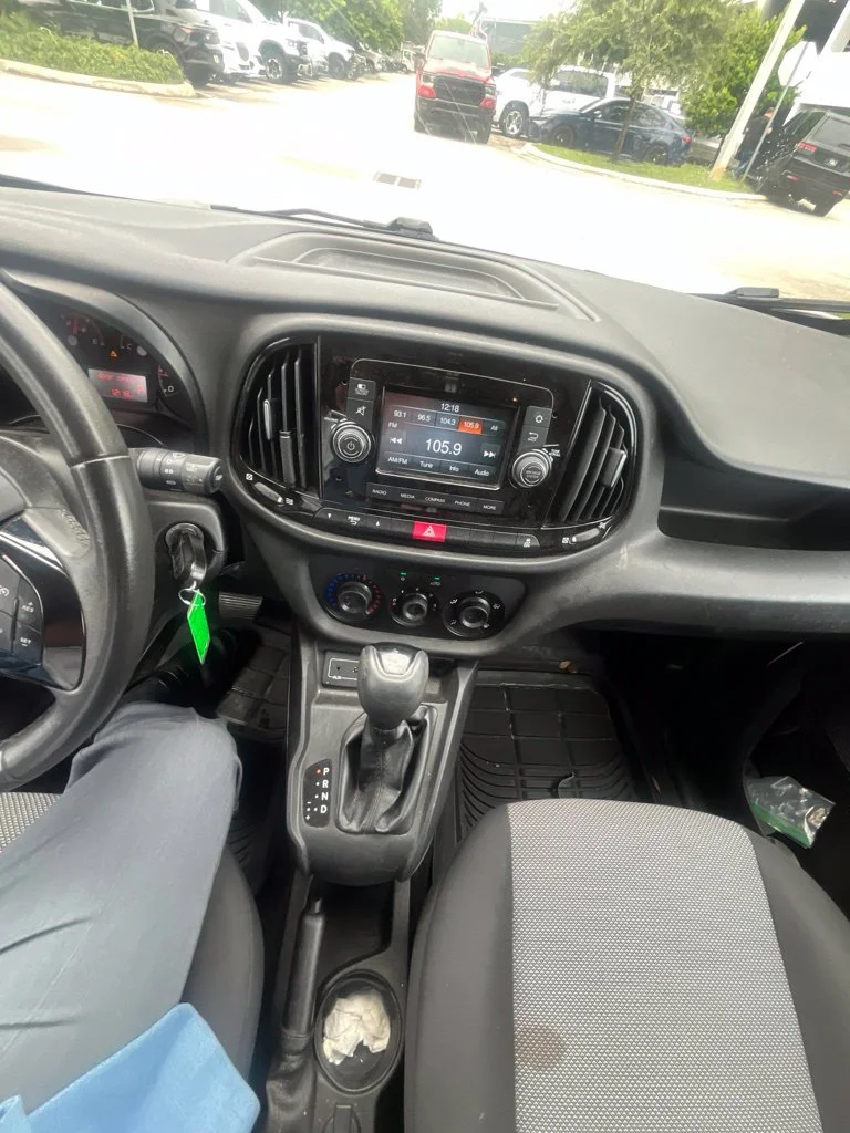 Used 2016 Bright White Ram Tradesman image 20