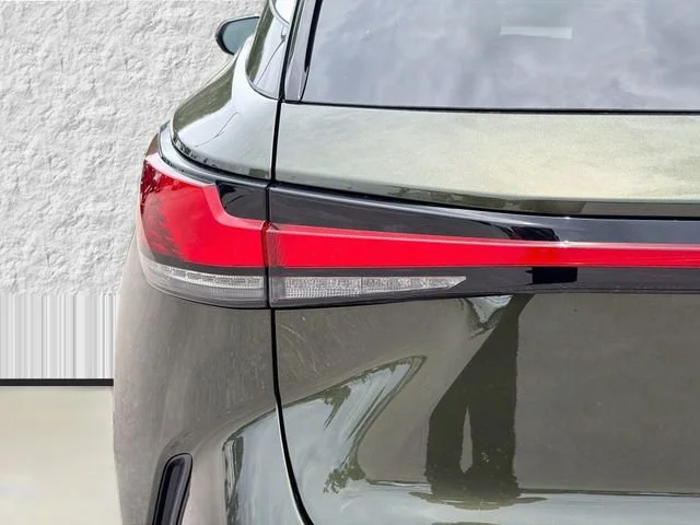 New 2026 Nori Green Pearl Lexus PREMIUM PLUS image 10