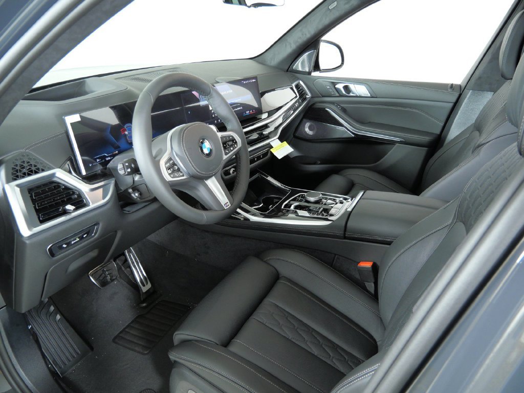 New 2027 Dravit Grey Metallic BMW xDrive40i image 43
