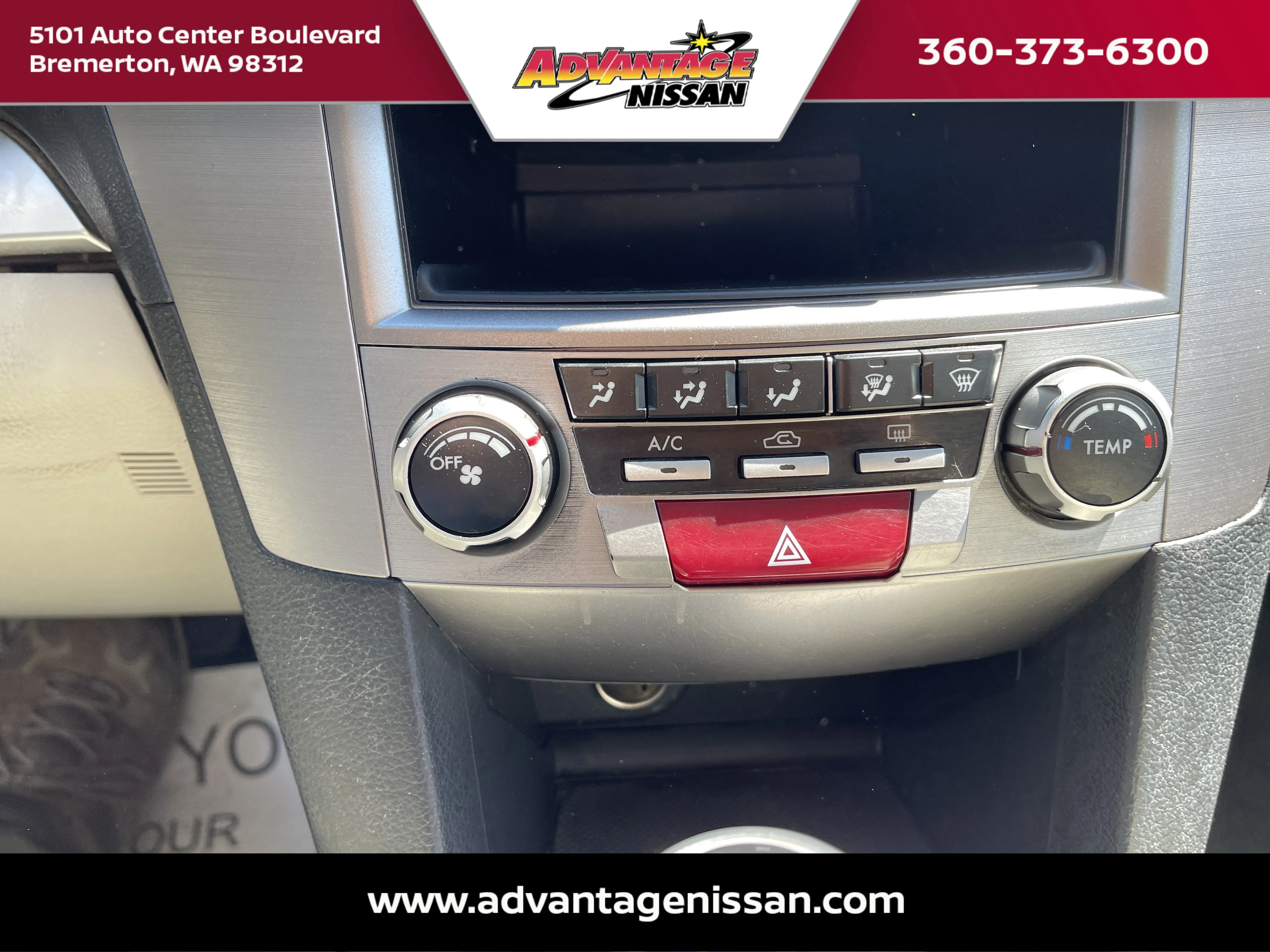 Used 2012 Satin White Pearl Subaru 2.5i image 19