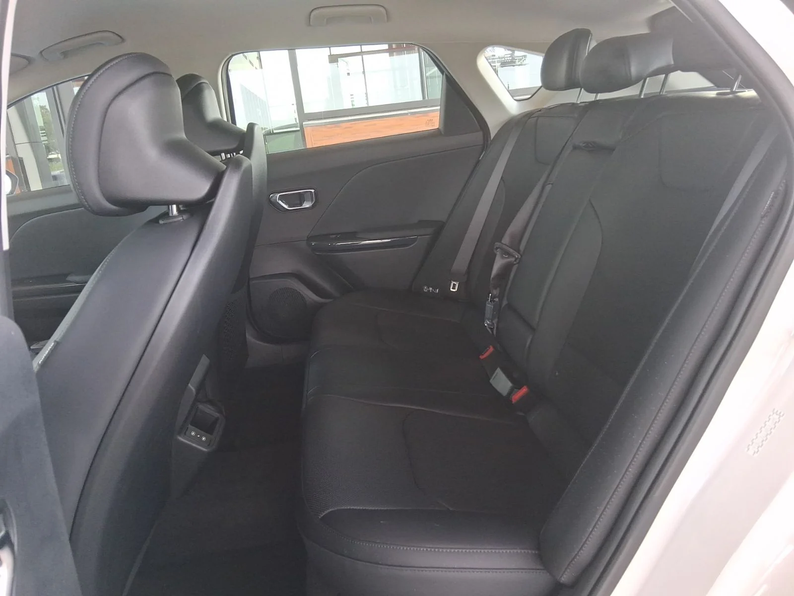 New 2026 White Kia EX image 22