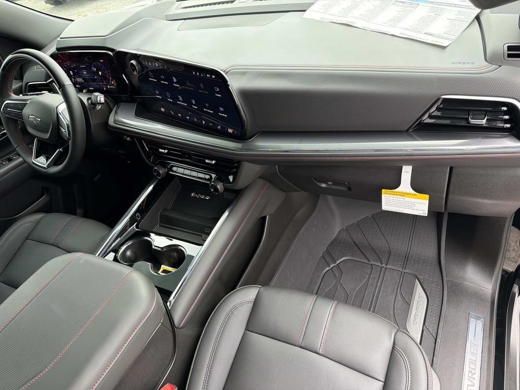 2026 Chevrolet Suburban RST - Photo 44