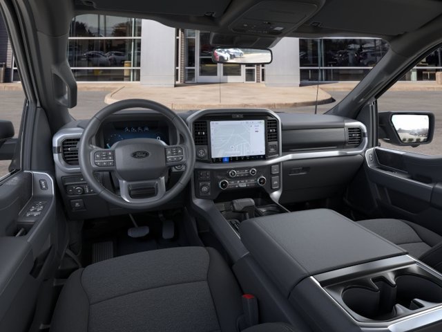 New 2026 Oxford White Ford XLT image 9