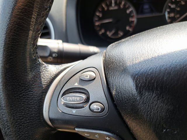 Used 2016 Black Nissan SV image 21