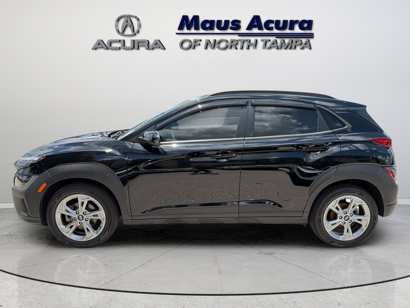 Used 2023 Abyss Black Hyundai SEL image 7