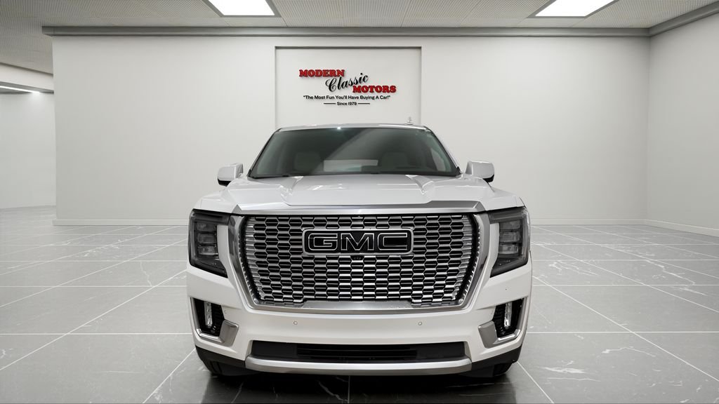 Used 2021 White GMC Denali image 2