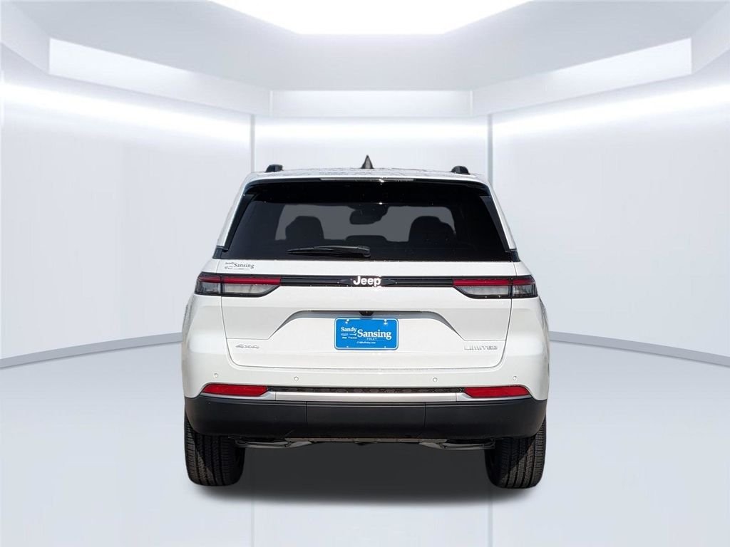 New 2026 Bright White Clear-Coat Exterior Paint Jeep Limited image 5