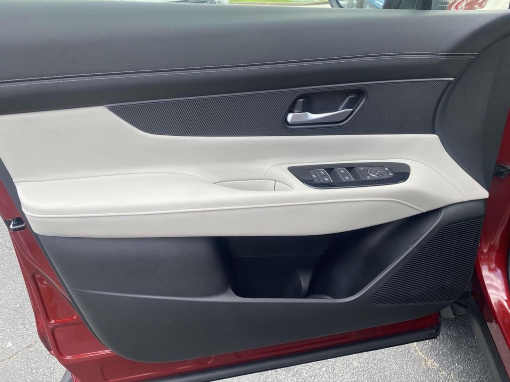 2025 Nissan Murano SV - Photo 14
