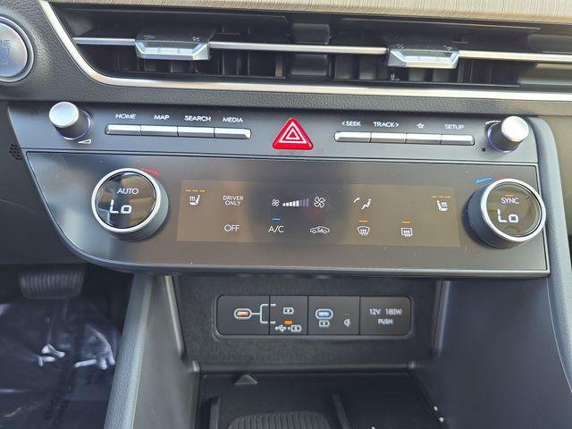 2025 Hyundai Sonata Hybrid SEL - Photo 18