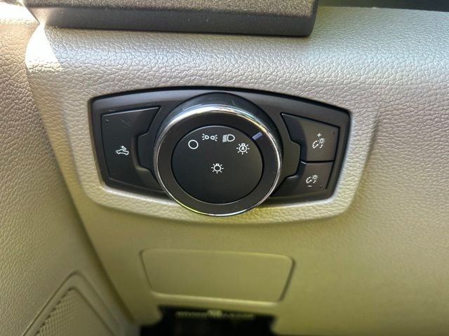 Used 2020 Black Ford XL image 25