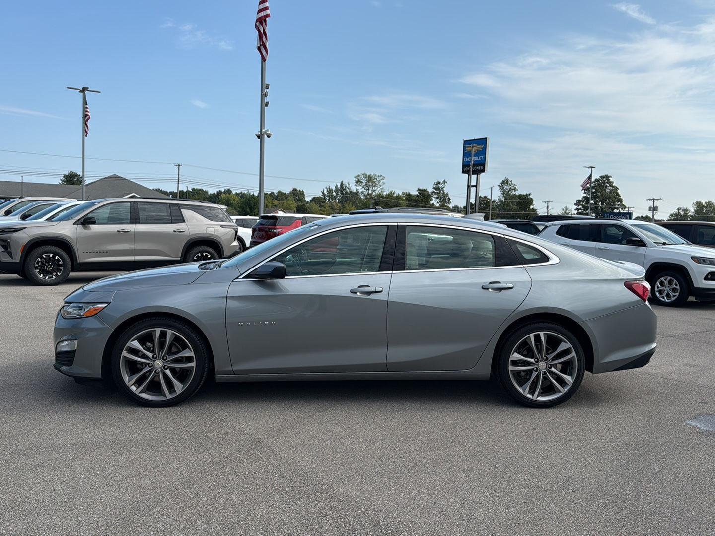 Used 2024 Sterling Gray Metallic Chevrolet LT image 8