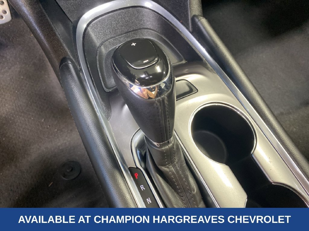 Used 2016 SILVER ICE METALLIC Chevrolet LT image 21