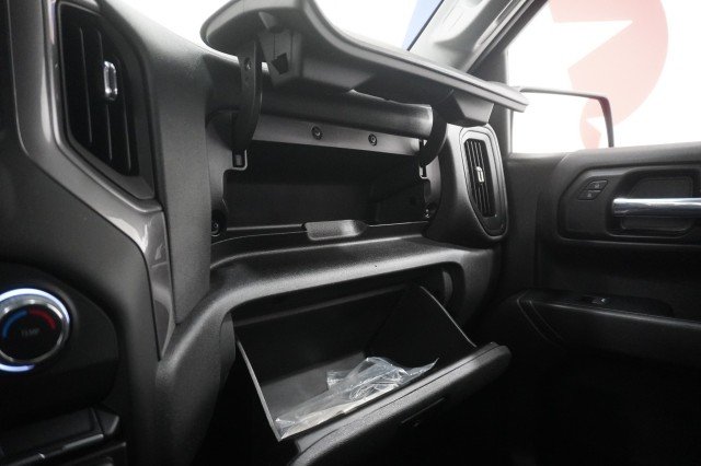 Used 2023 Northsky Blue Metallic Chevrolet Custom image 31