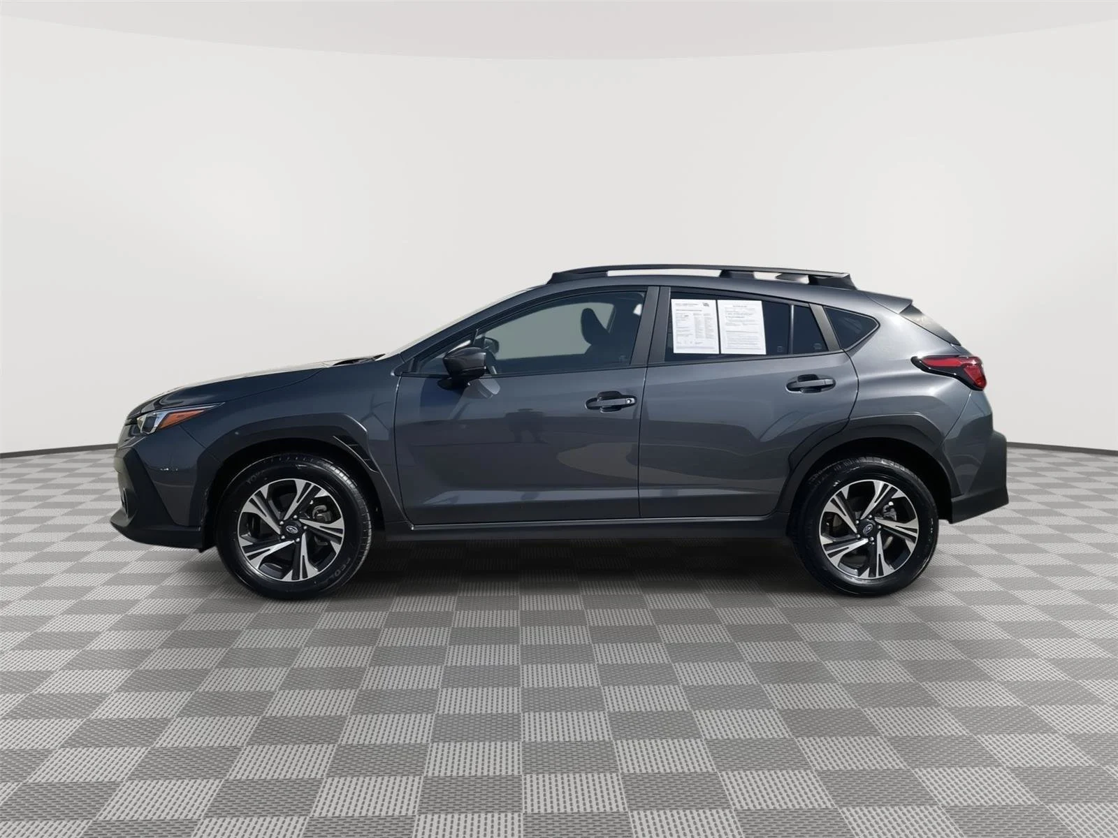 Certified Used 2025 Magnetite Gray Metallic Subaru Premium image 4