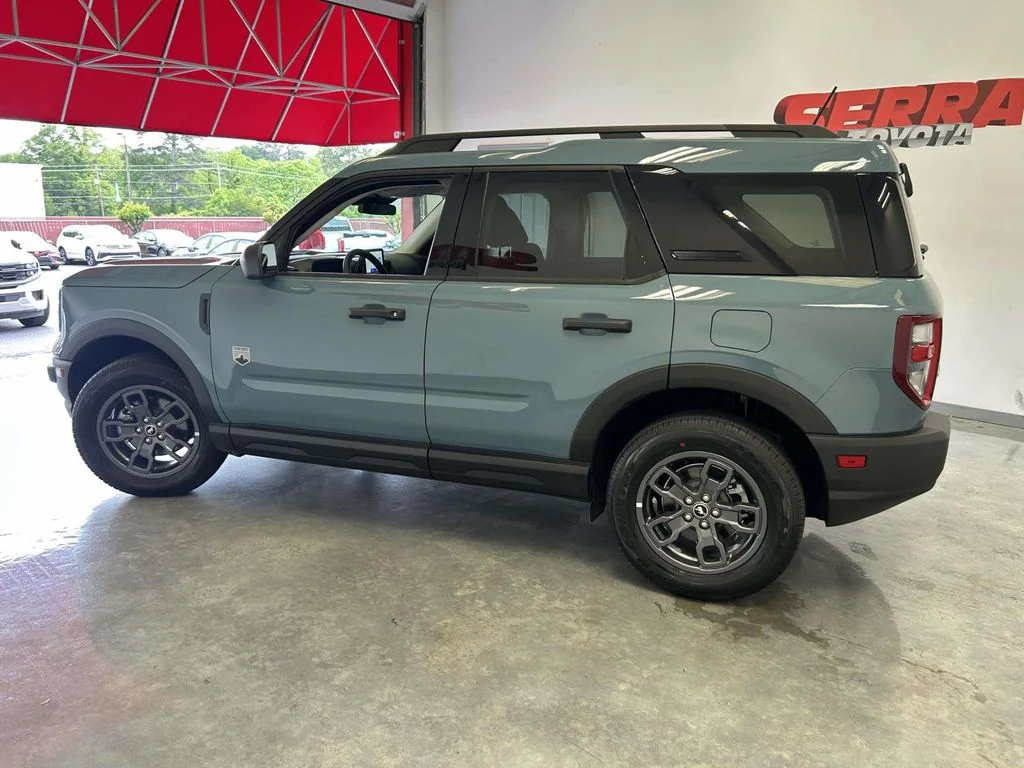 Used 2023  Ford Big Bend image 6