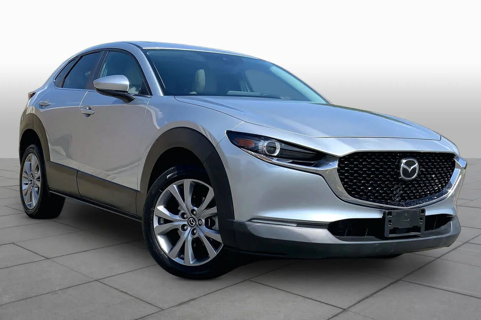 Certified Used 2021 Sonic Silver Metallic Mazda Preferred image 3