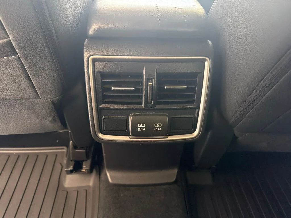 Used 2022 Green Metallic Subaru Premium image 25