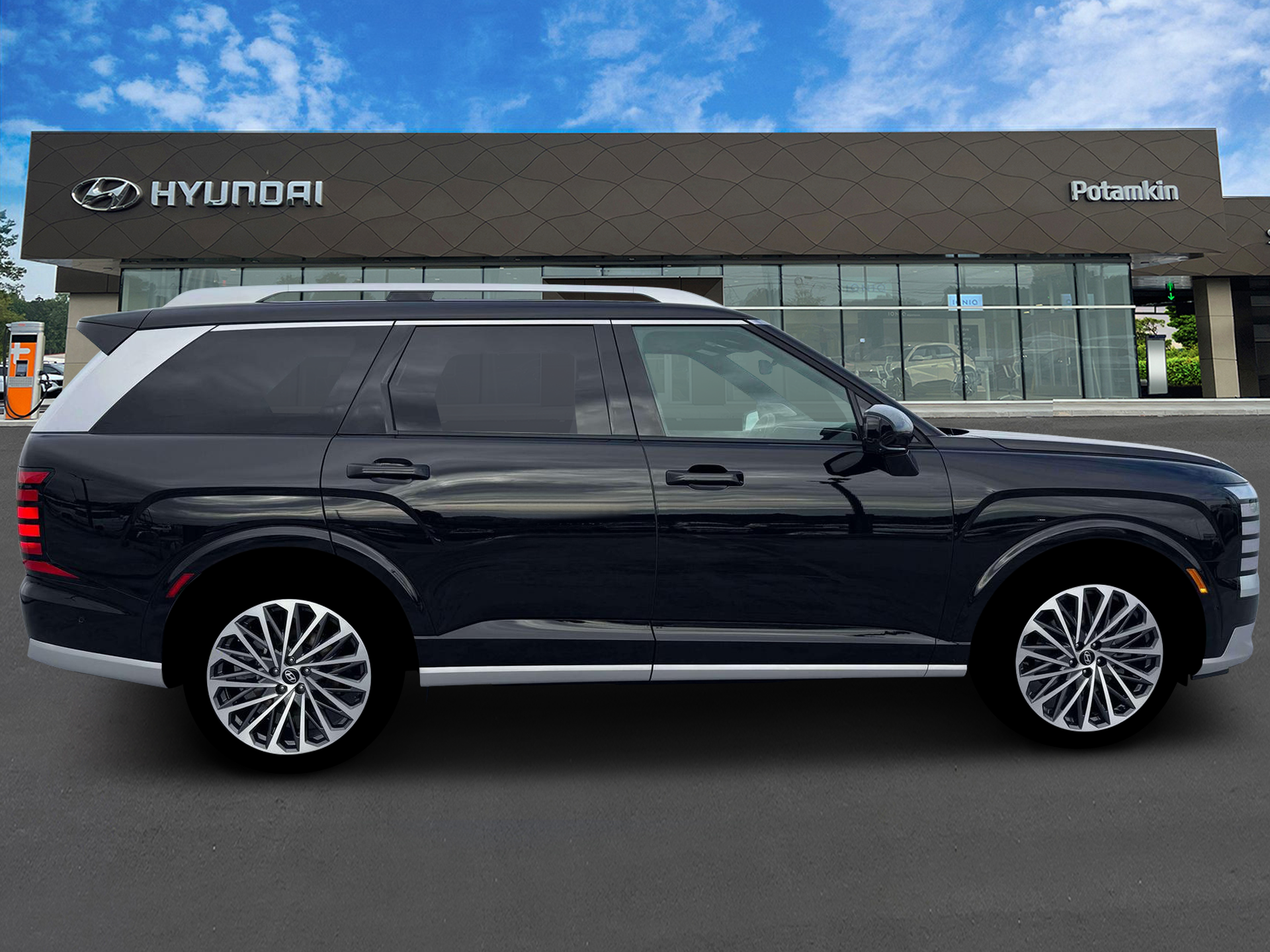 New 2026 Abyss Black Pearl Hyundai Calligraphy image 9