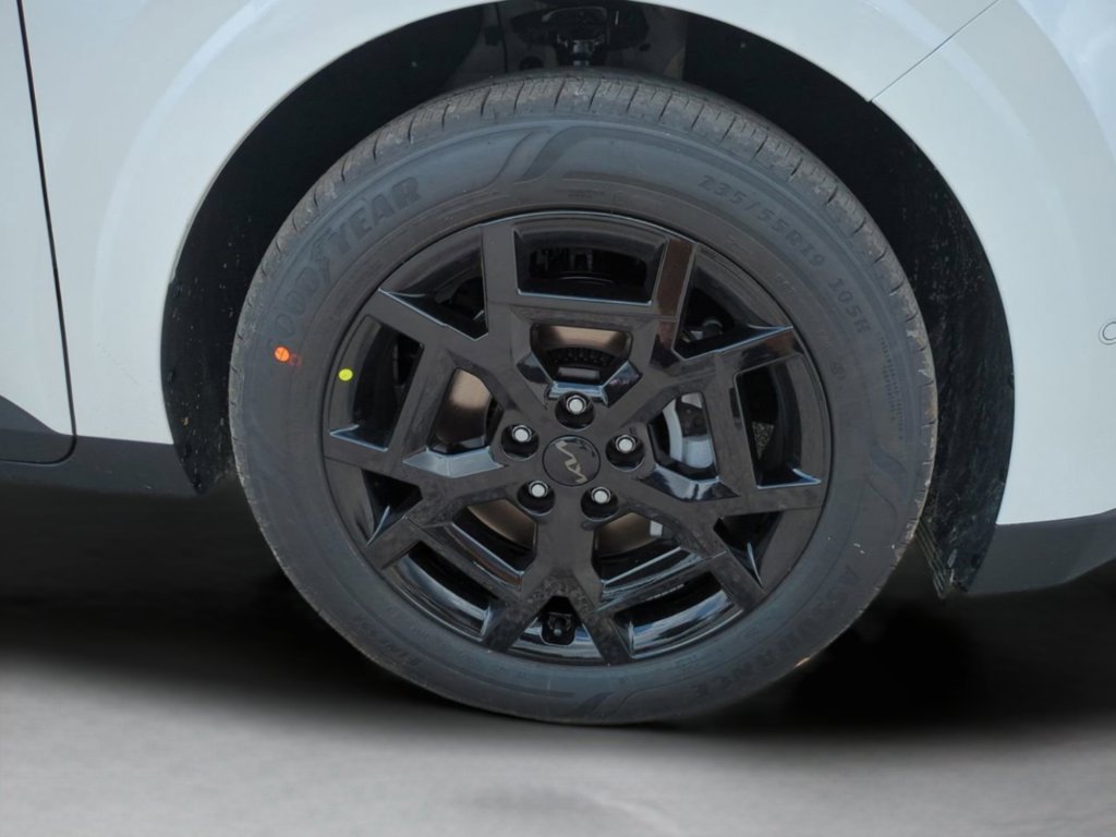 New 2026 Snow White Pearl Kia SX image 11