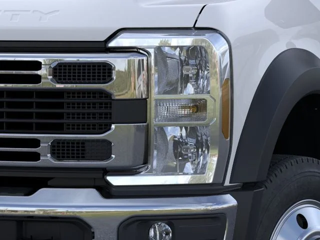 New 2026 Oxford White Ford XLT image 41