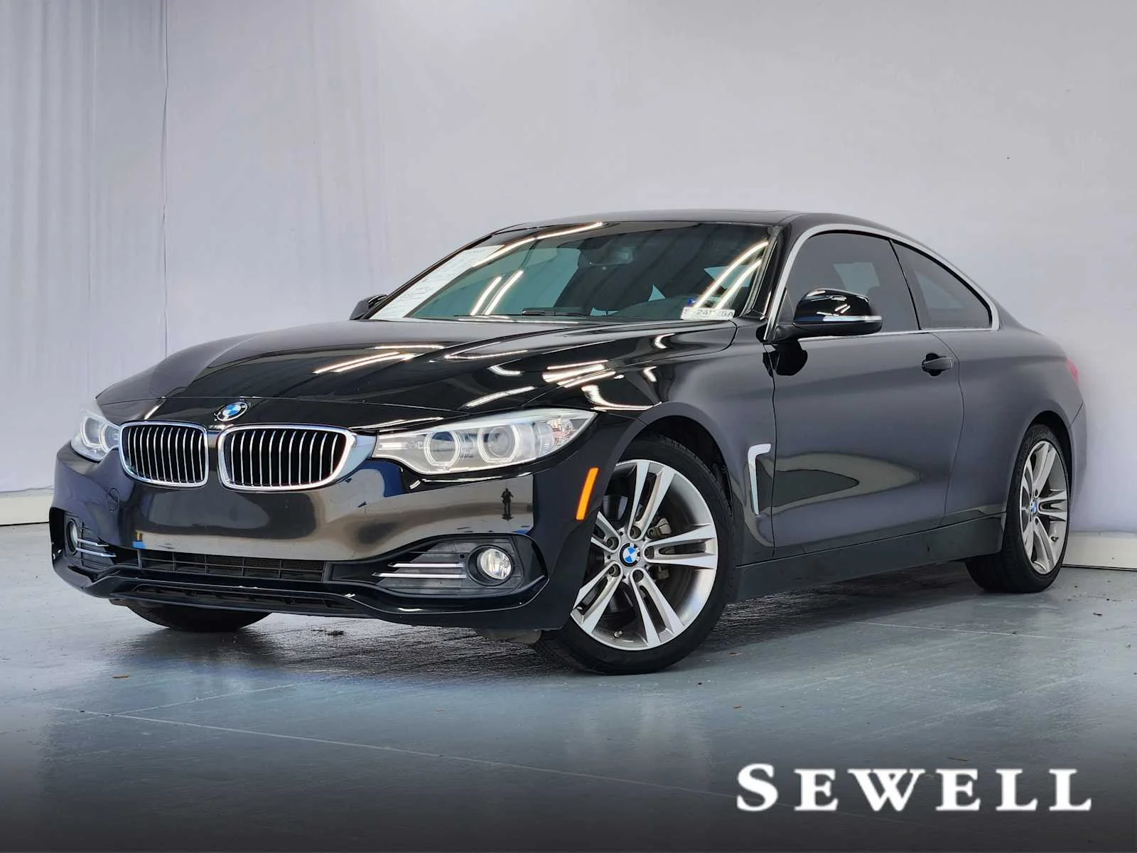2017 BMW 4 Series 430i Coupe's photo