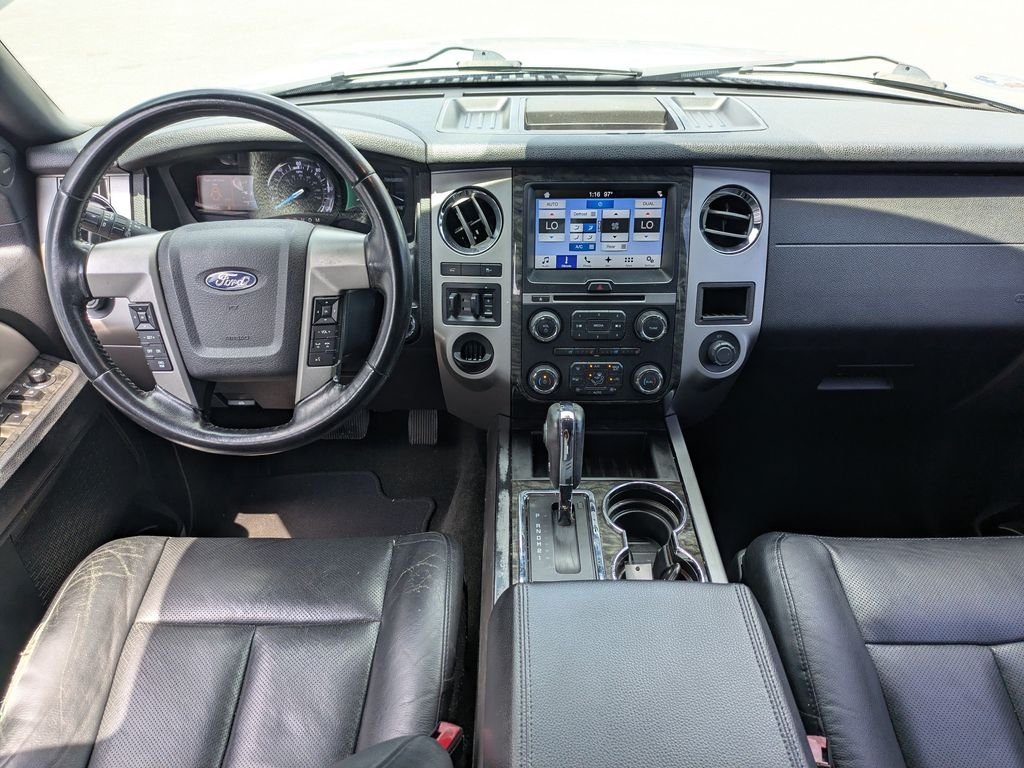 Used 2017 Silver Ford Limited image 18
