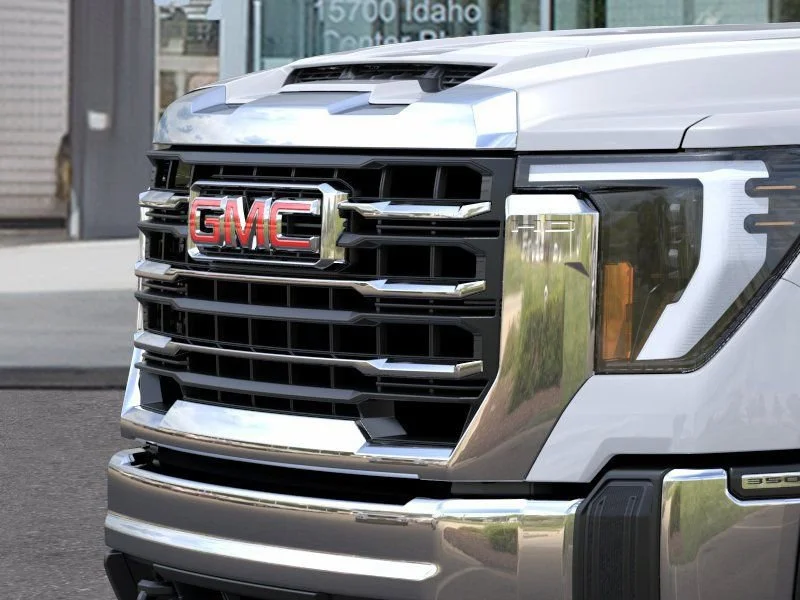 New 2026 Summit White GMC Pro image 13