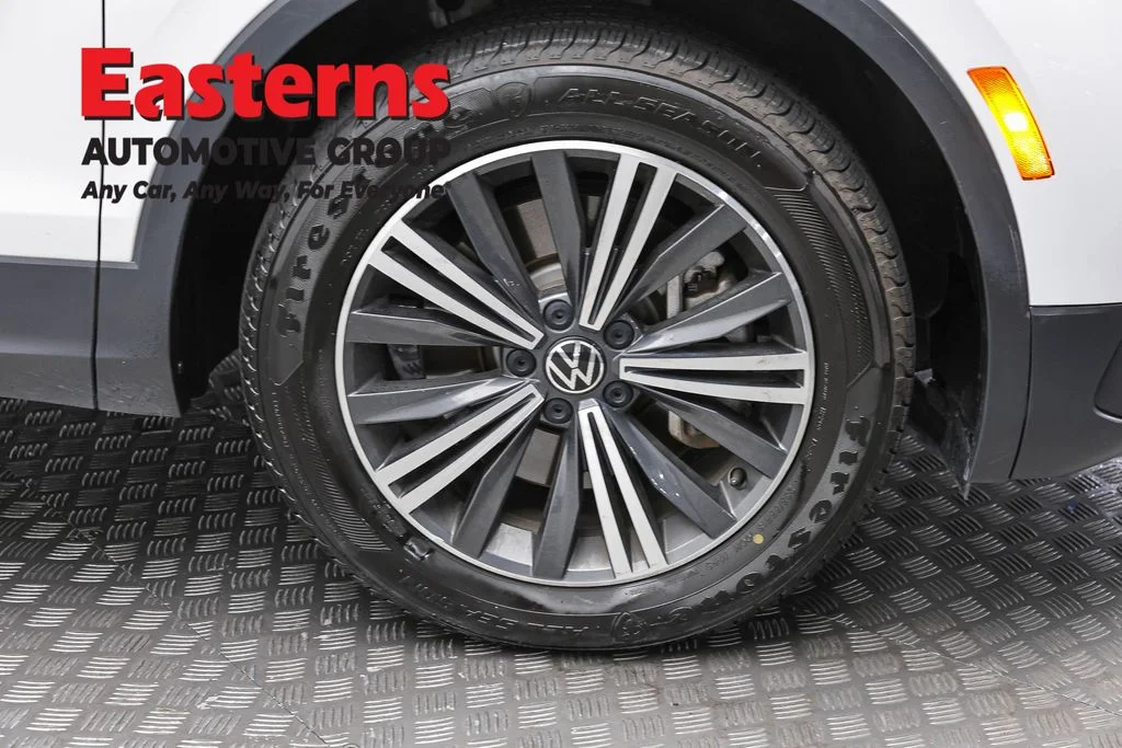 Used 2024 White Volkswagen 2.0T Wolfsburg Edition image 29