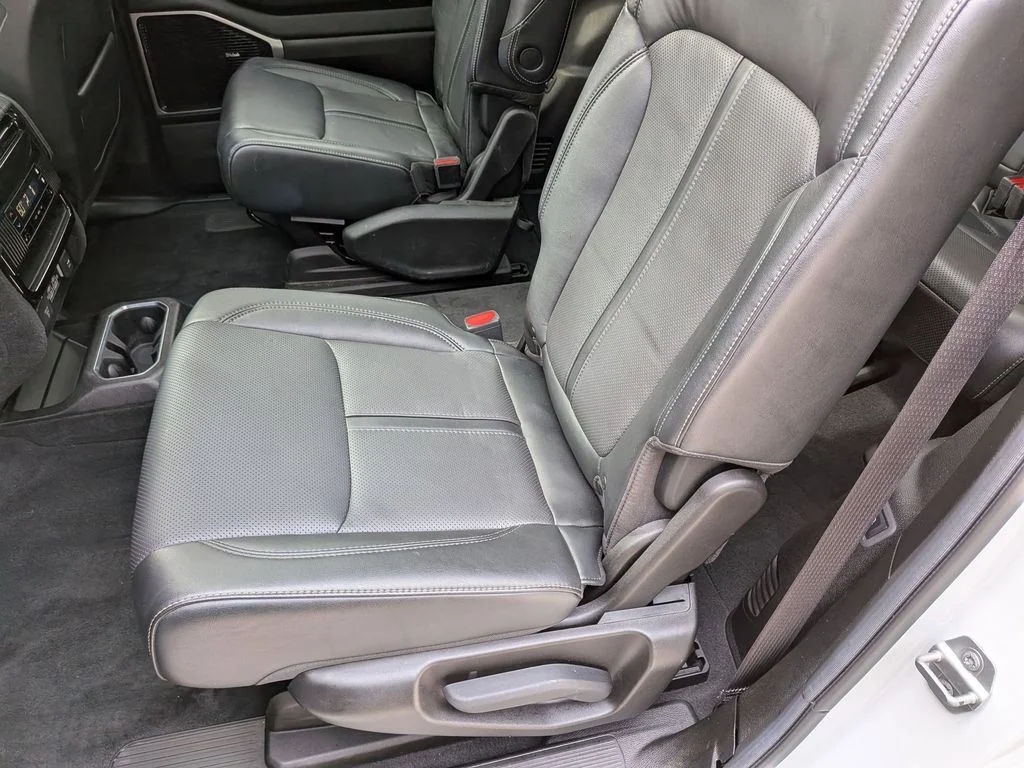 Used 2022 White Jeep Series III image 29
