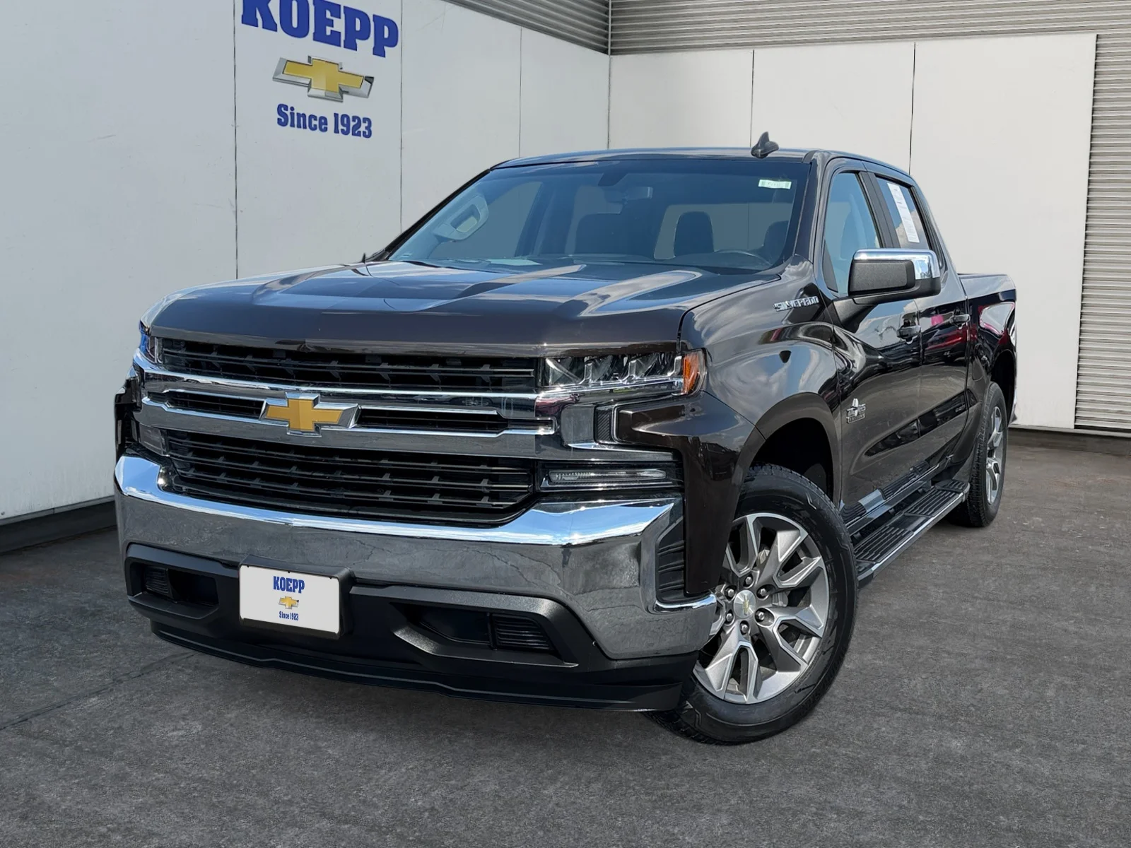 Used 2019 HAVANA BROWN METALLIC Chevrolet LT image 1