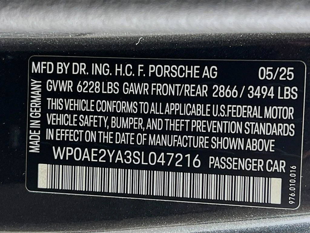 2025 Porsche Panamera 4 E-Hybrid - Photo 34