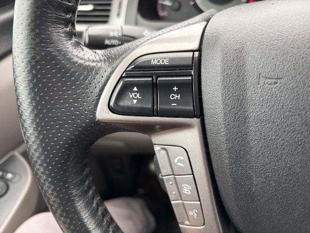 Used 2015 Gray Honda EX-L image 30