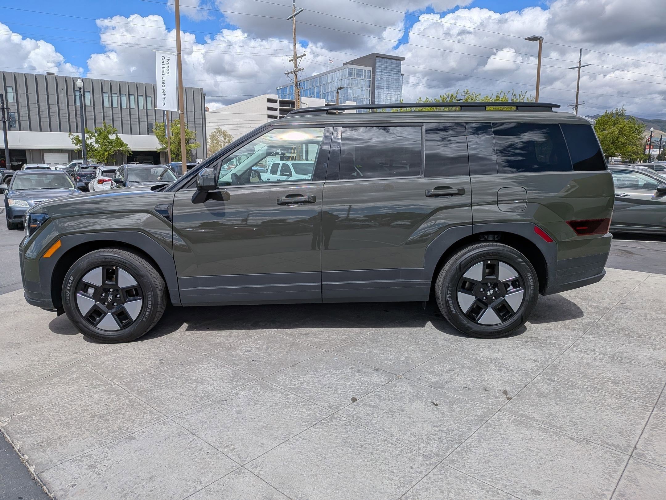 New 2026 Rockwood Green Hyundai SEL image 7