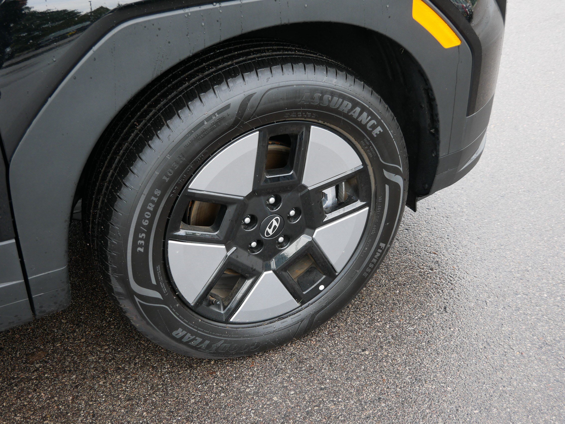 Certified Used 2026 Phantom Black Hyundai SE image 15