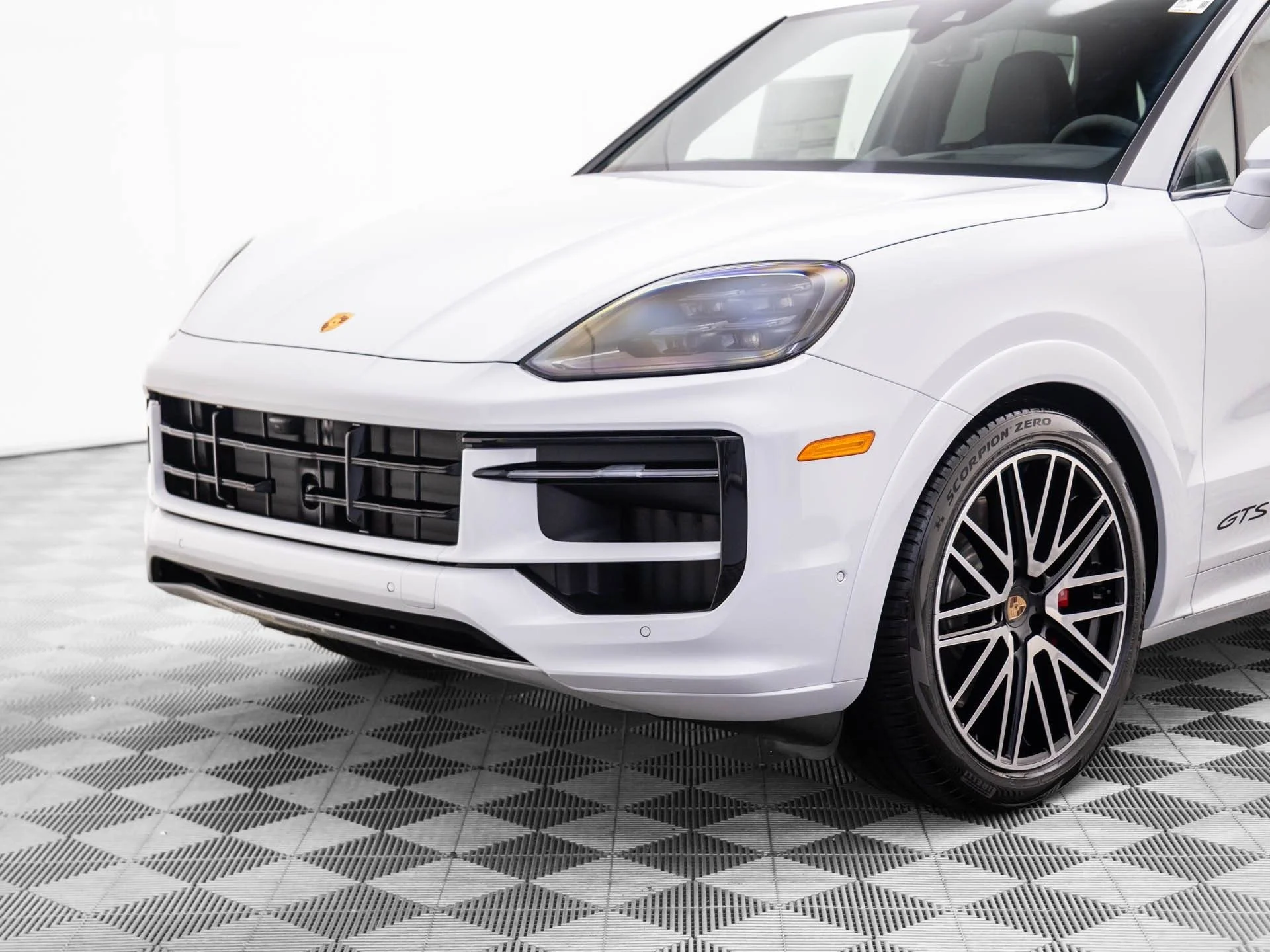 Used 2026  Porsche GTS image 36
