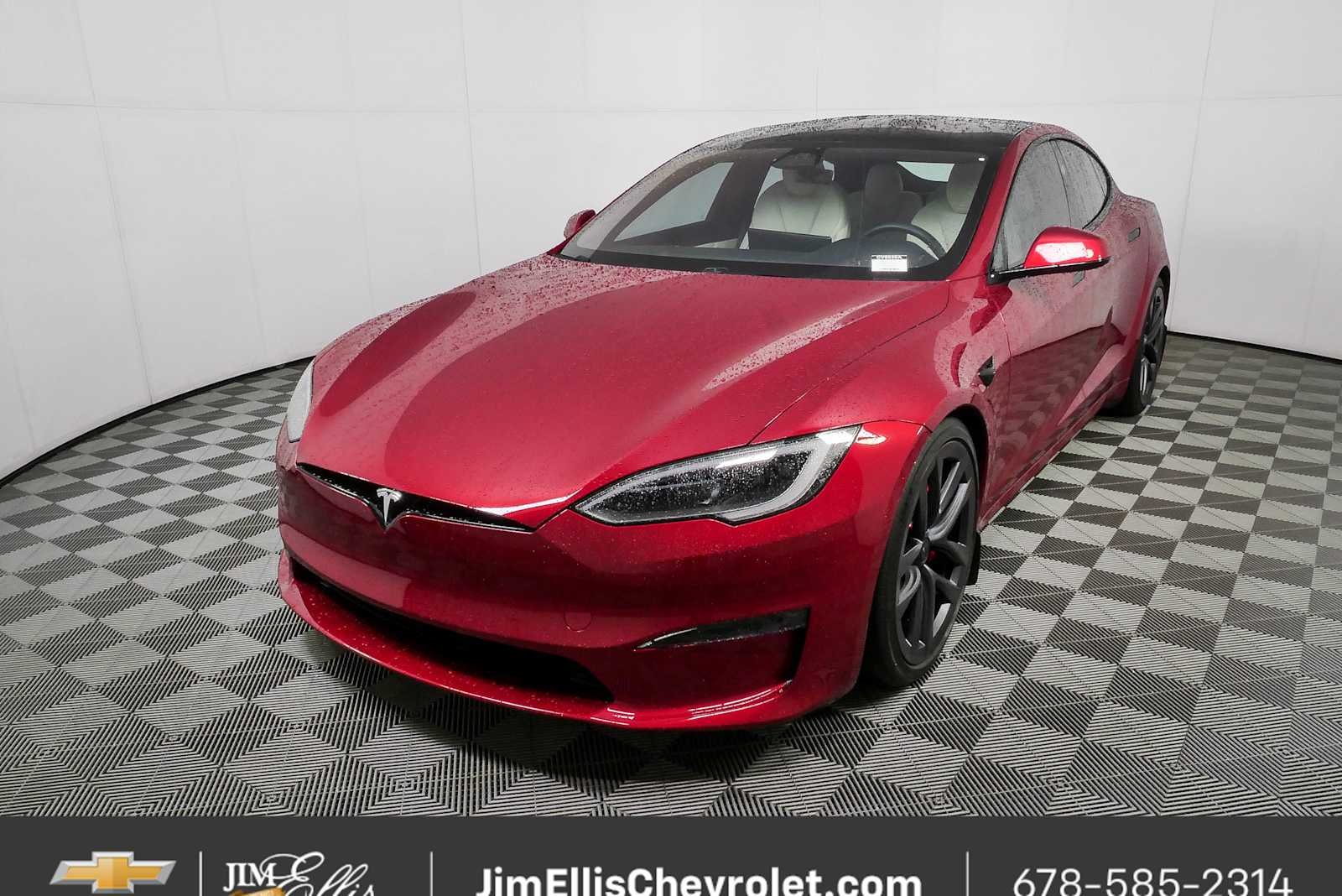 Used 2023 Red Tesla Plaid Tri Motor All-Wheel Drive image 27