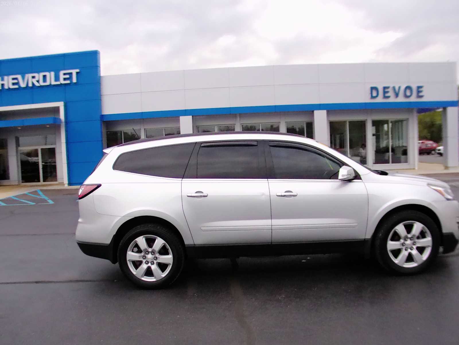 Used 2017 Chevrolet Traverse 1LT with VIN 1GNKRGKD1HJ188757 for sale in Alexandria, IN