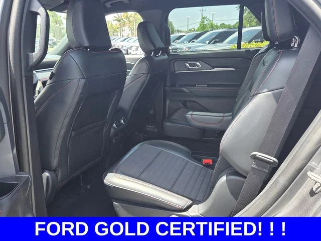 Certified Used 2025 Gray Metallic Ford ST-Line image 11