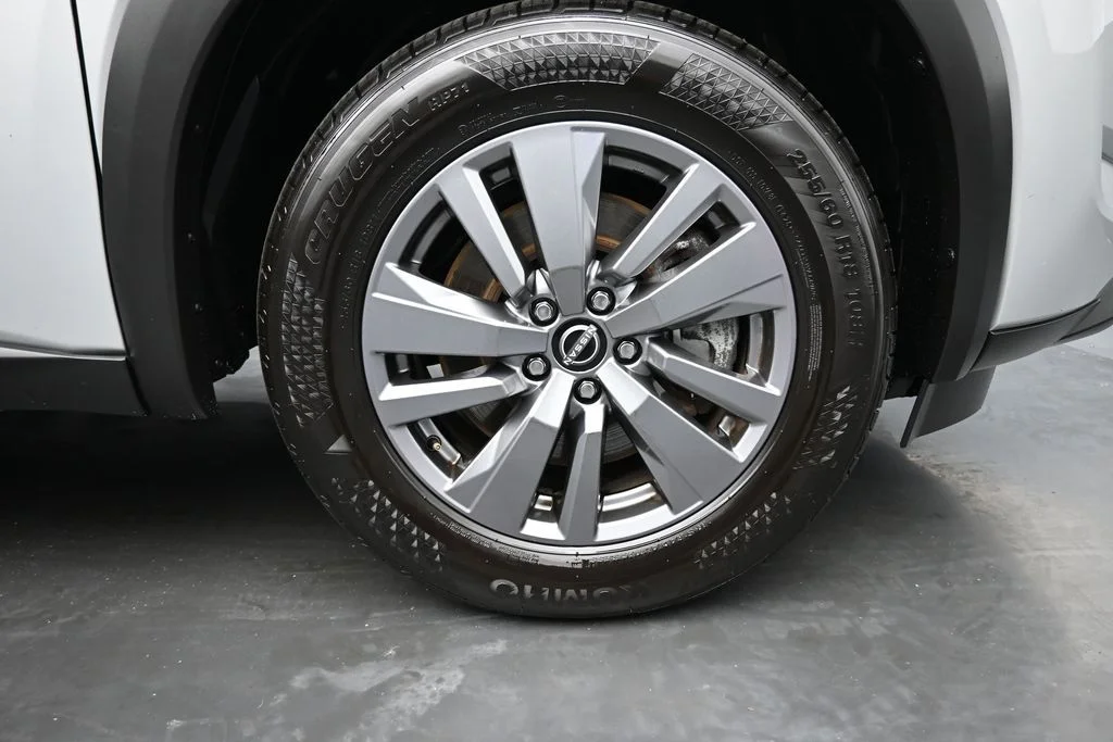 Used 2025 Silver Nissan SV image 10