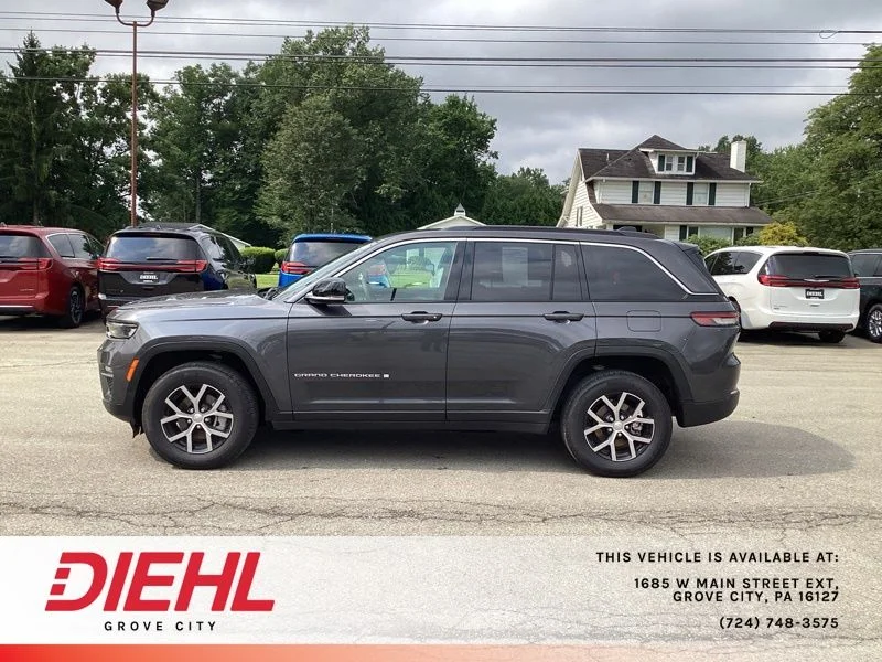 Used 2025 Gray Jeep Limited image 4